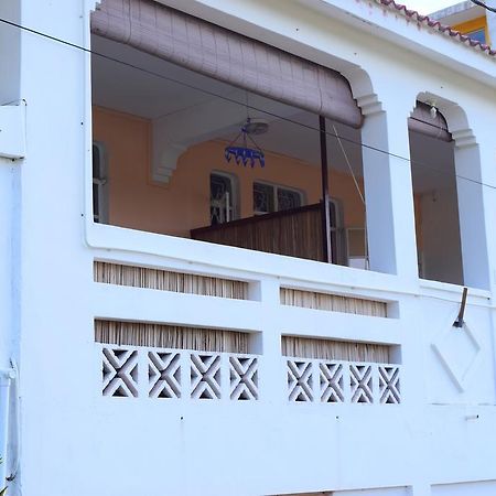 Mauri Holidays 'Budgeted Apartment' La Gaulette Kamer foto